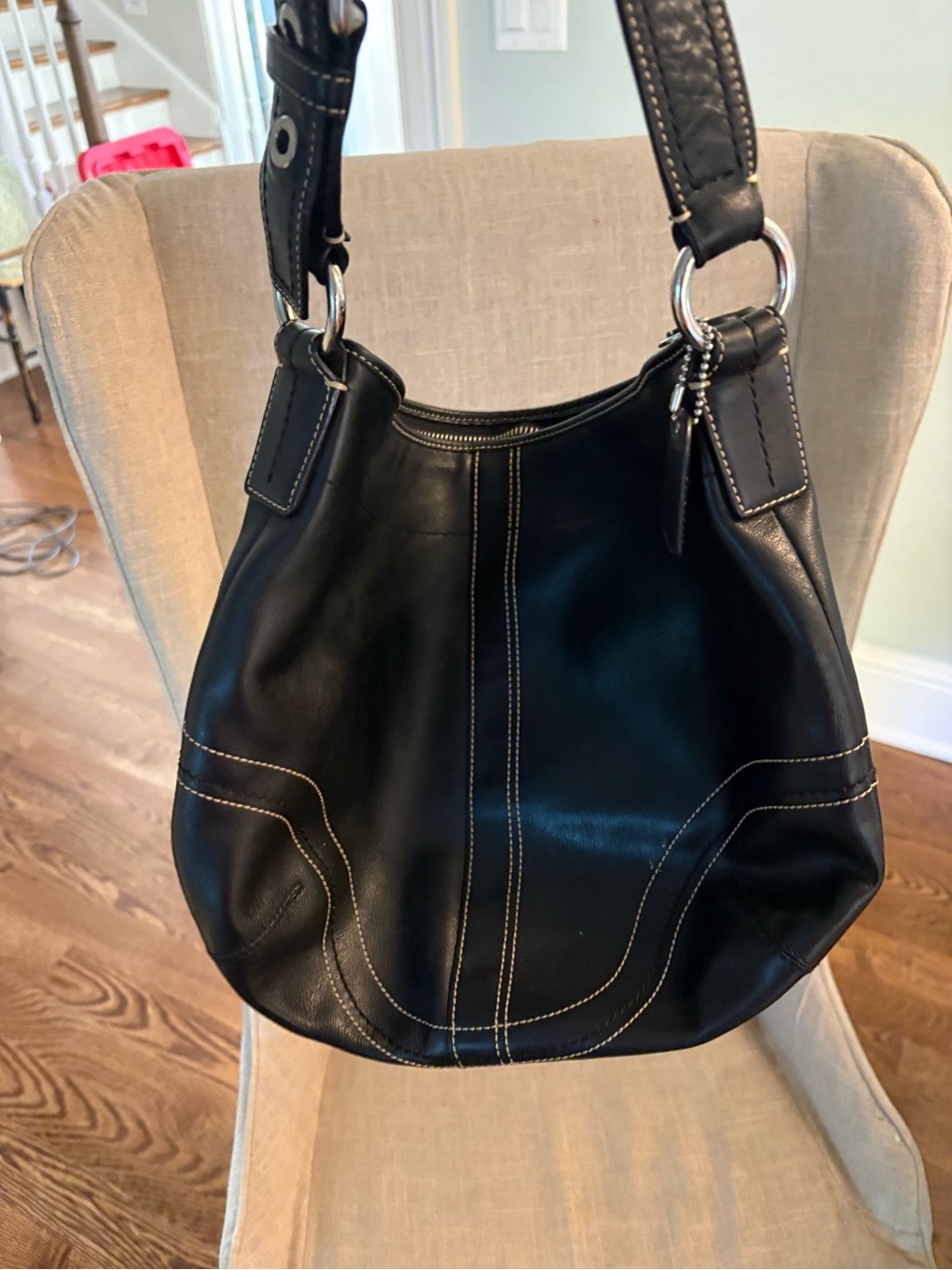 Coach Black Leather Shoulder Bag with Contrast Stitching